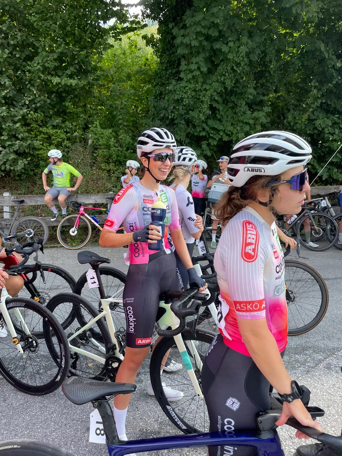 Team Cookina Graz riders waiting with their bikes for the start on the Gaisberg